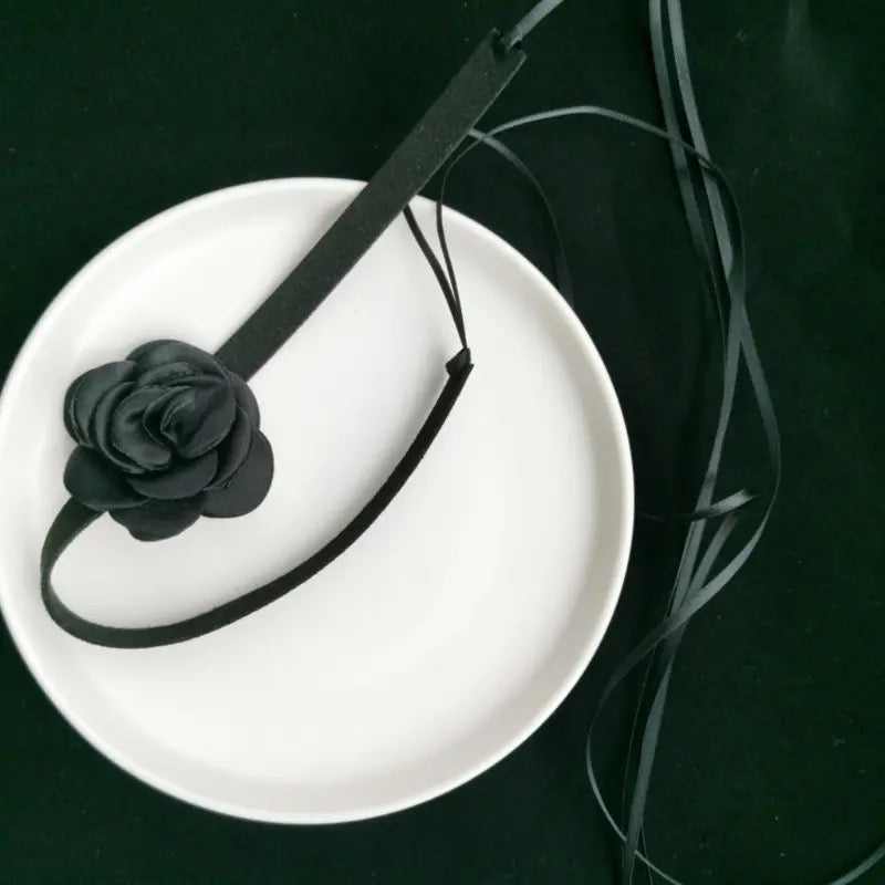 Cloth Black Flower Choker