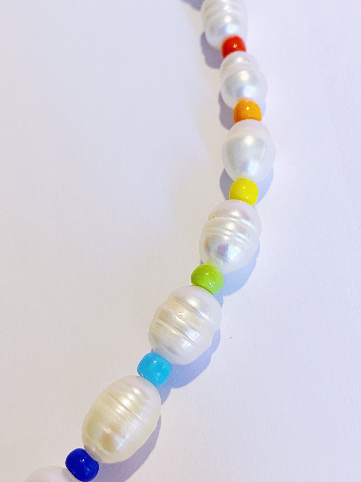 Freshwater Pearls Color Necklace con o sin inicial - ROCKmint