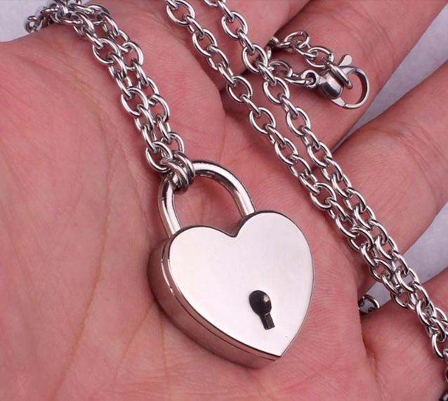 Heart Necklace - ROCKmint