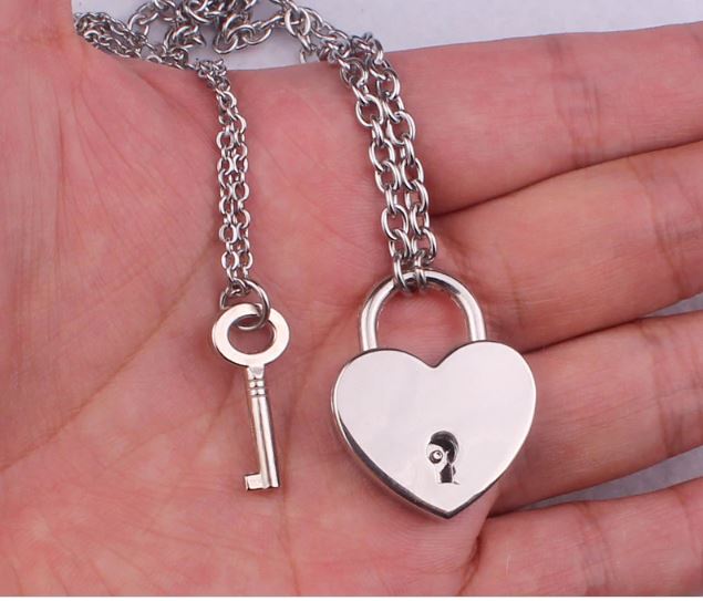 Heart Necklace - ROCKmint