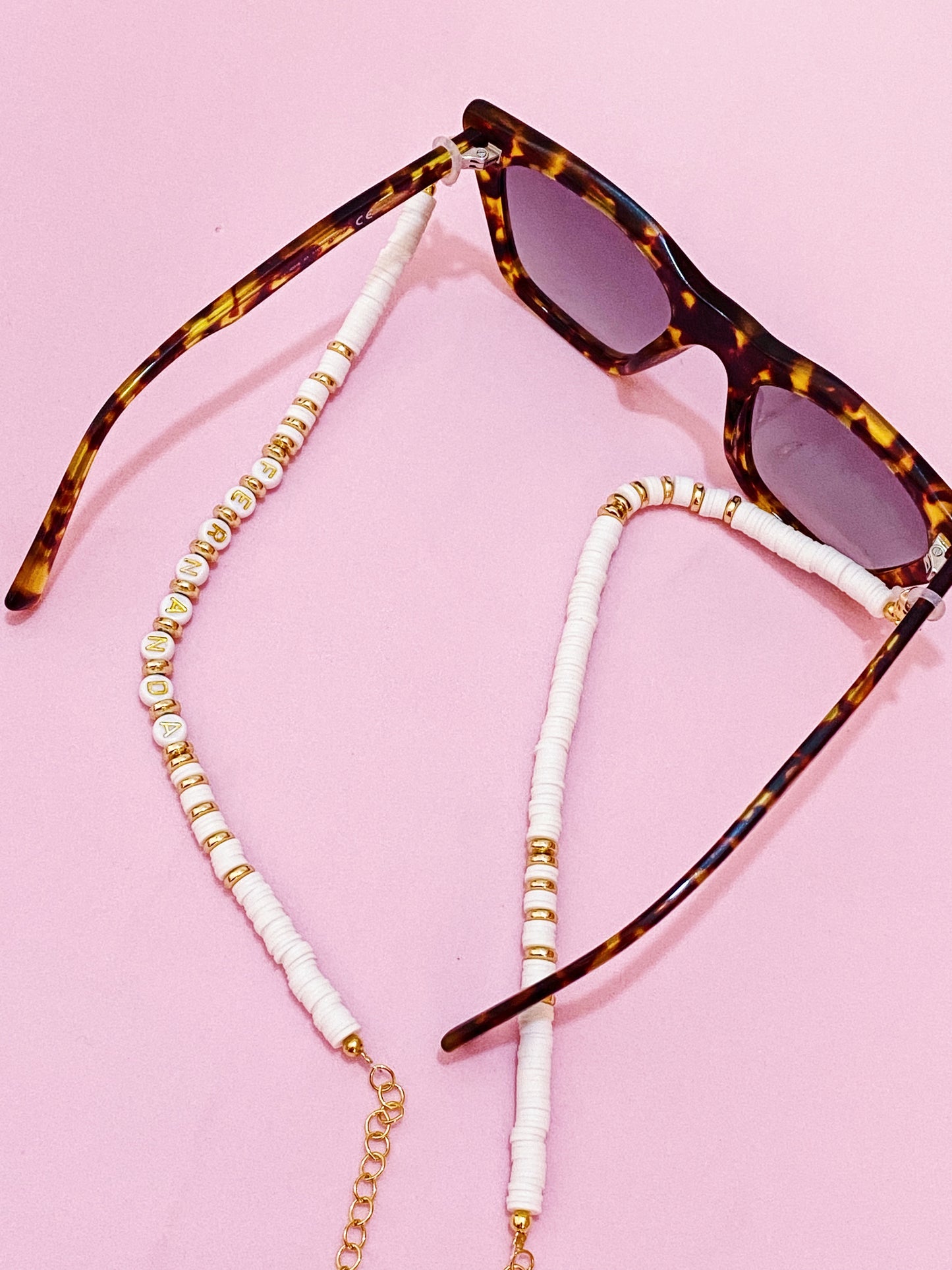 Fancy White Cadena para Lentes y Cubrebocas - ROCKmint