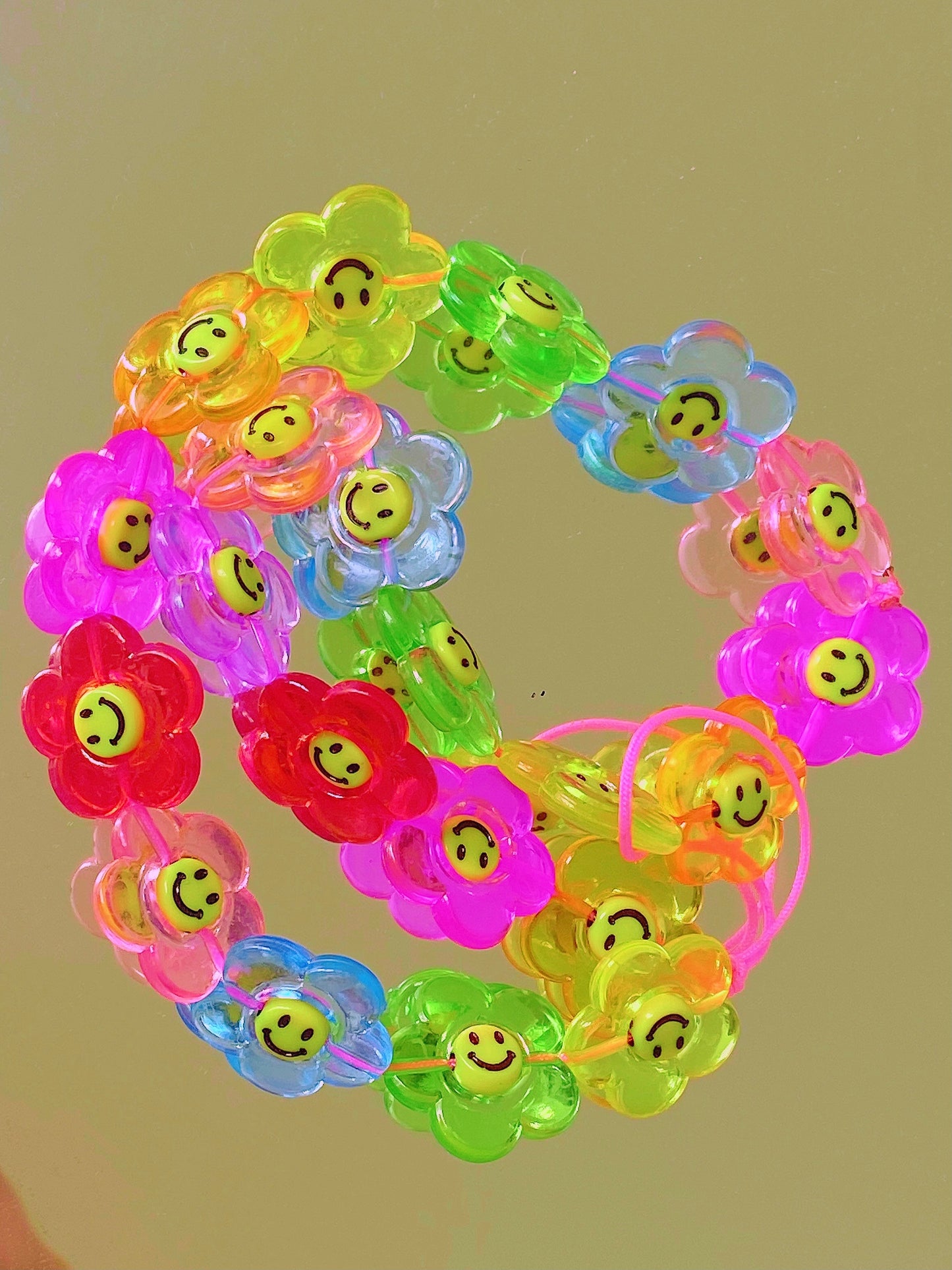 Flower Smiley Pop Phonecord - ROCKmint