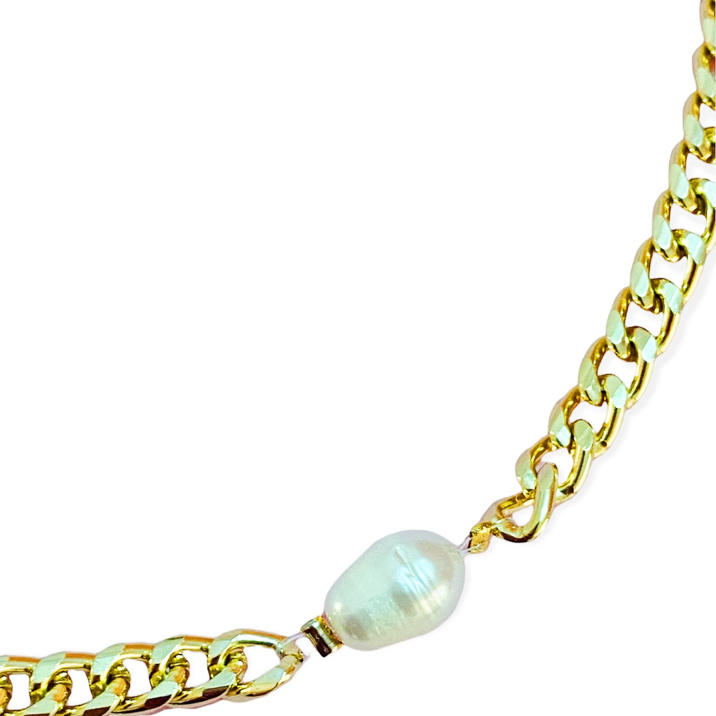 One Pearl Necklace
