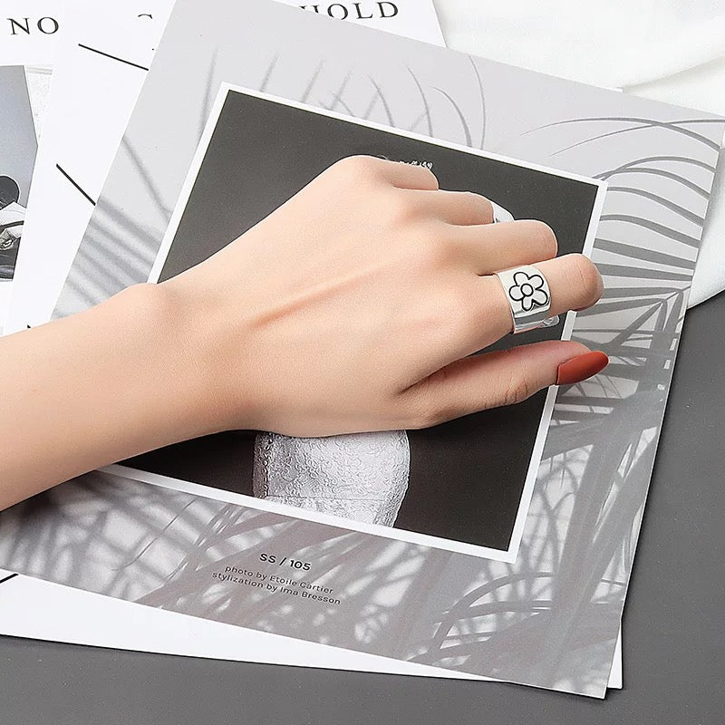 Flower Ring - ROCKmint