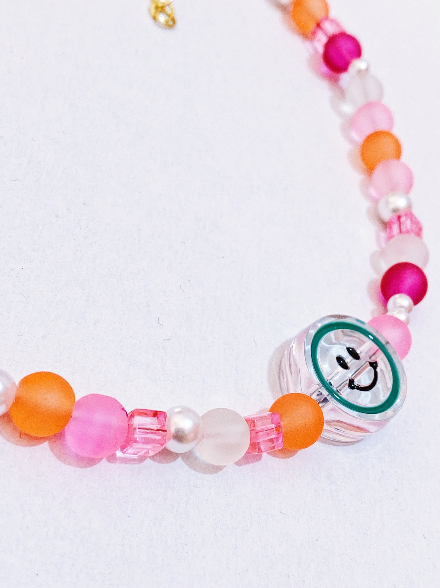 Bomboshell Smiley Necklace - ROCKmint