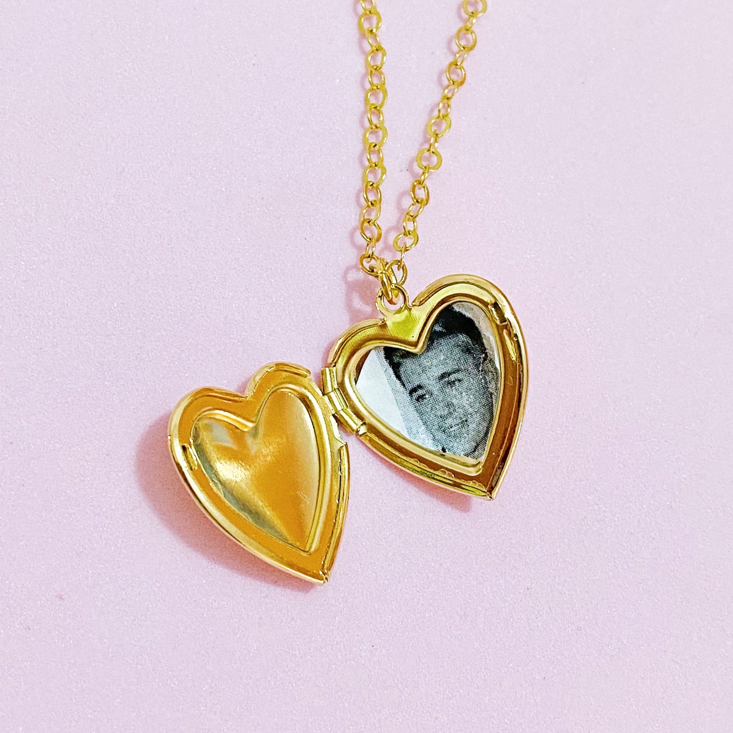 Heart Locket Necklace - ROCKmint