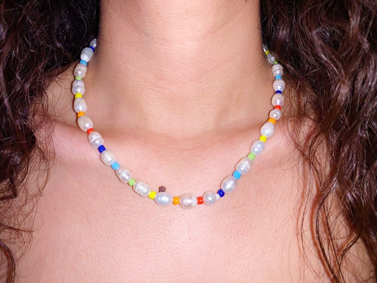 Freshwater Pearls Color Necklace con o sin inicial - ROCKmint