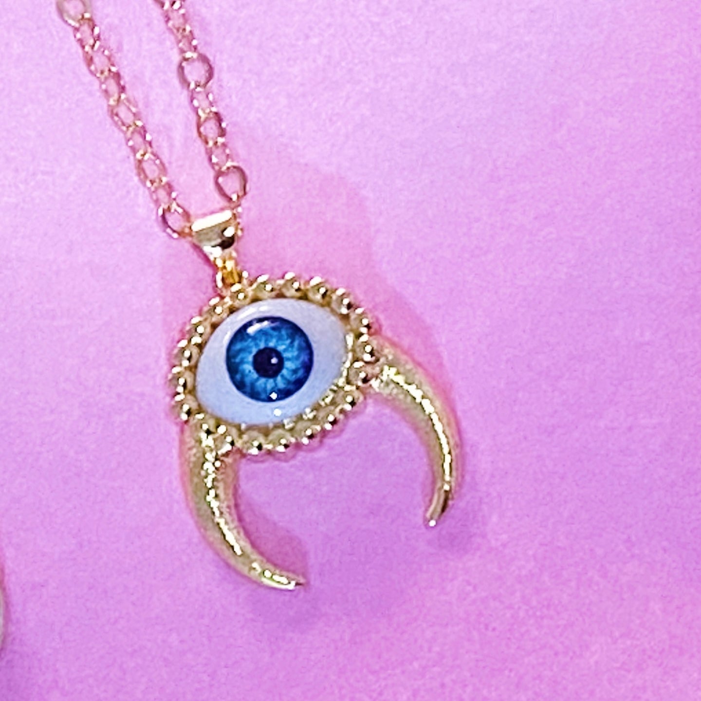 Horn Evileye Necklace - ROCKmint