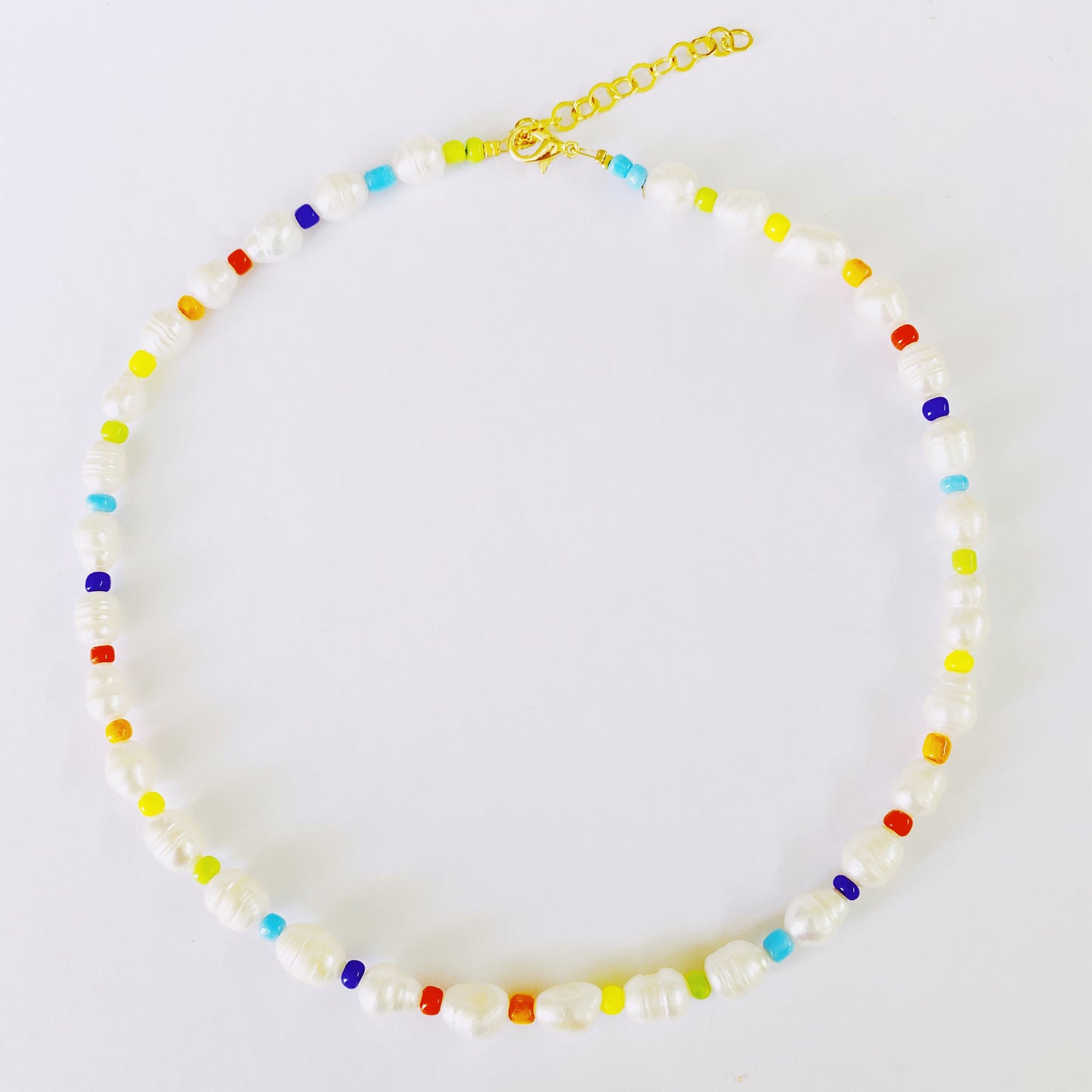 Freshwater Pearls Color Necklace con o sin inicial - ROCKmint