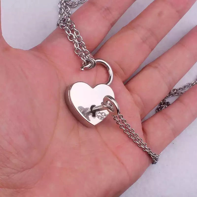 Heart Necklace - ROCKmint
